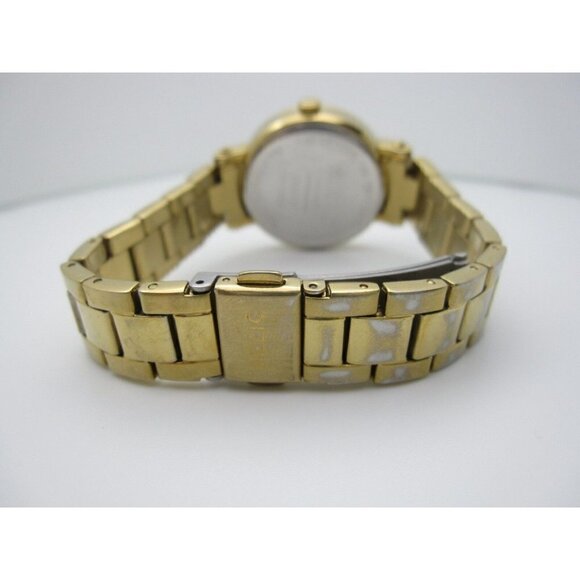 Women's Relic 3 Jewels 30 Water Resistant Analog Dial Casual Watch (A890) 2W1L - Picture 10 of 11